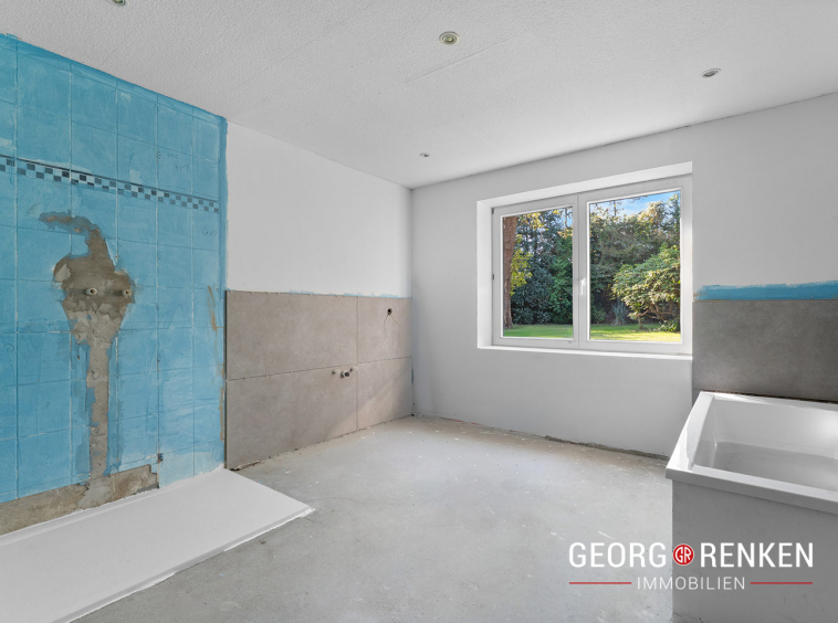 Souterrain - Badezimmer mit Blick Richtung Garten