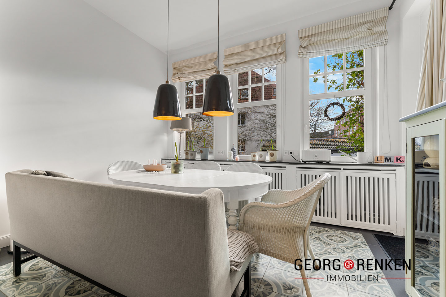 Hochparterre, kl. Esszimmer