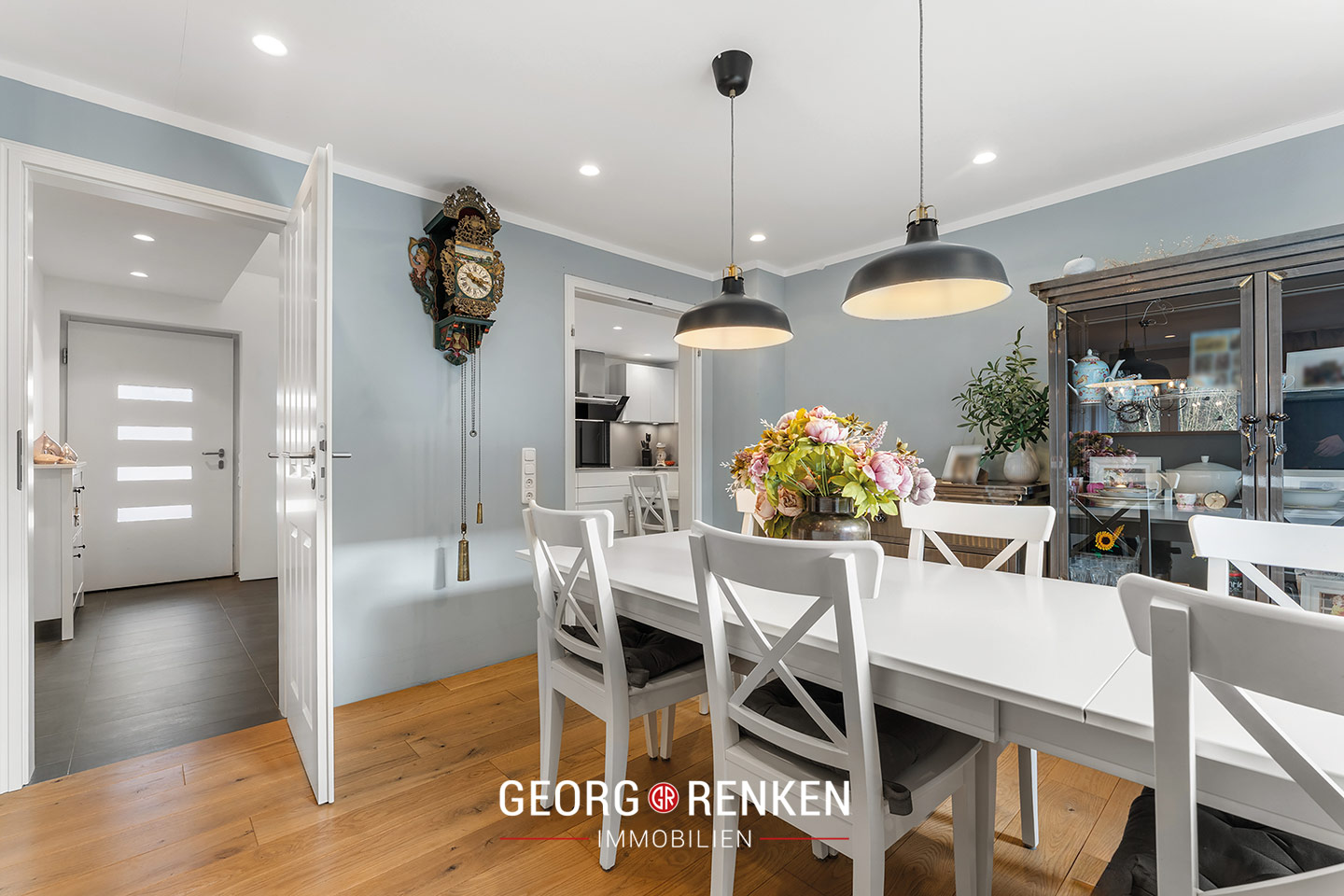 EG, Esszimmer, blick zum Flur