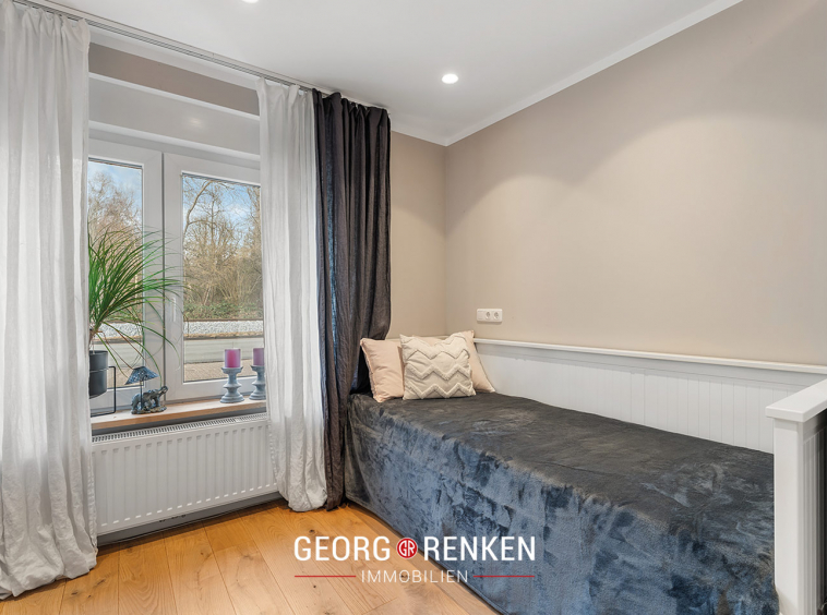 EG, Gösteschlafzimmer, Büro