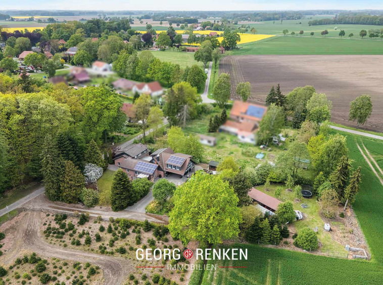 Grundstück