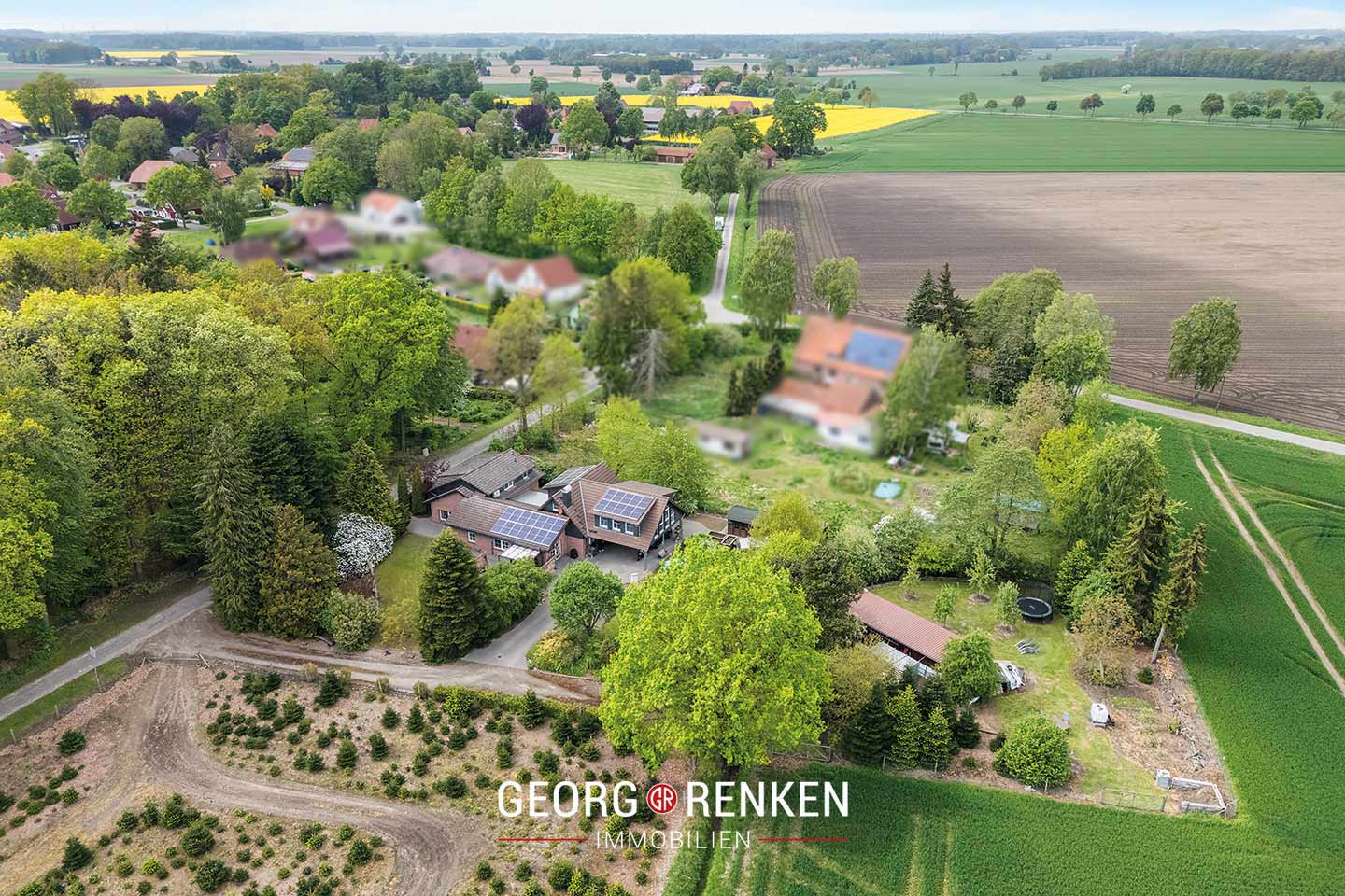 Grundstück